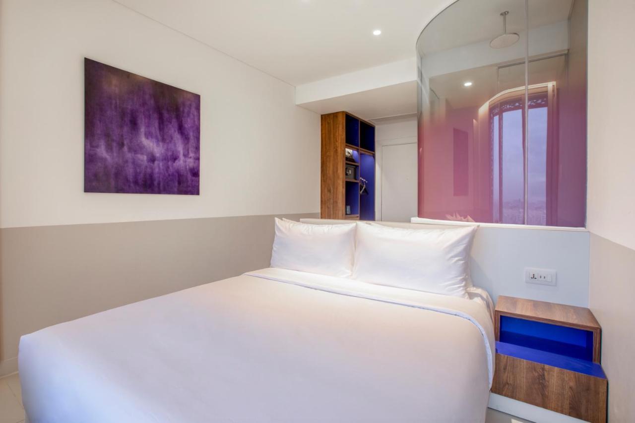 Wink Icon Hotel Danang Riverside - Luxury Suites - 24Hrs Stay & Rooftop Pool Bar Exterior photo